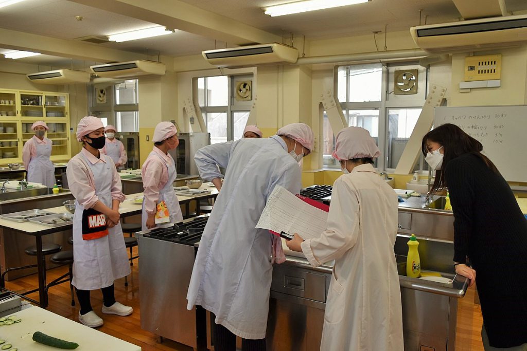 東筑紫学園高等学校 食物文化科1年 調理技能・技術競技大会①